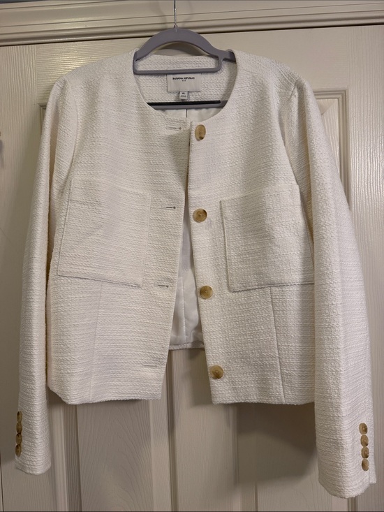 Banana Republic Jackets & Blazers - Banana Republic White Collarless Textured Button Jacket